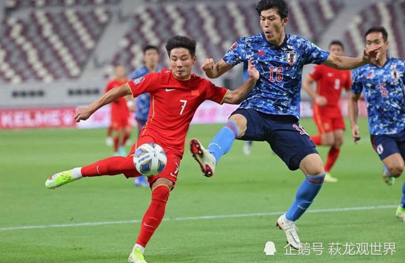 英媒：与罗马皇马竞争，纽卡准备报价桑托斯前锋莱昂纳多据英国媒体报道，纽卡斯尔准备报价桑托斯前锋莱昂纳多。